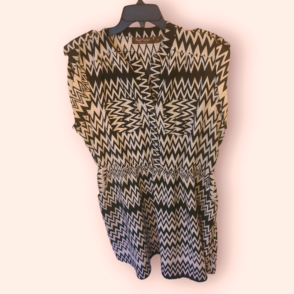 Casual Summer Dress Chevron Zig Zag Speed Control Black and Cream